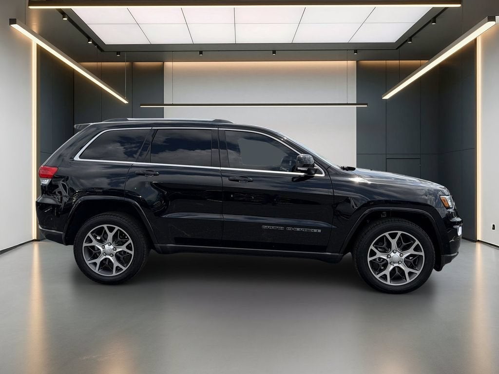 2018 Jeep Grand Cherokee Sterling Edition