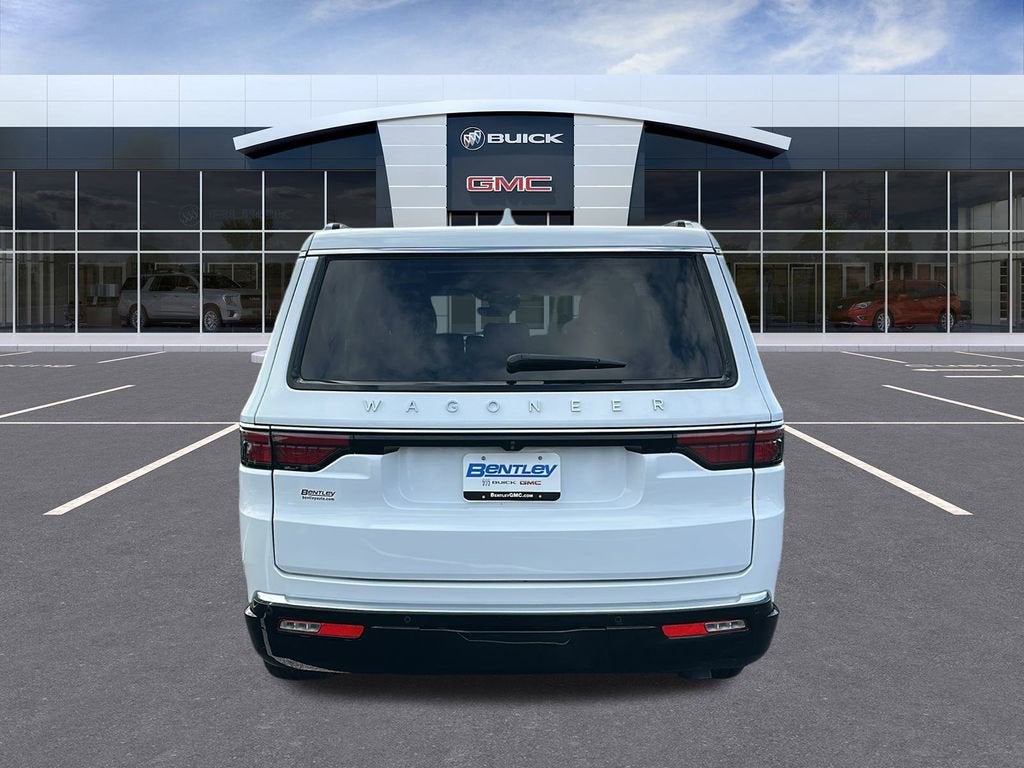 2023 Jeep Wagoneer 4x2