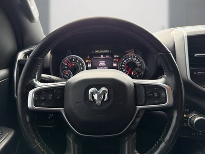 2020 RAM 1500 Big Horn Crew Cab 4x4 5'7" Box