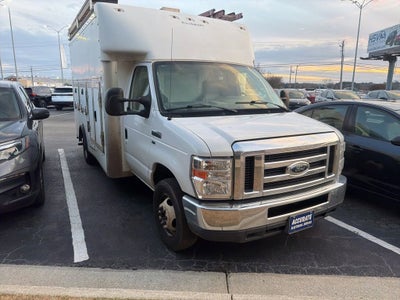 2018 Ford E-Series Cutaway E-350 SRW 138" WB