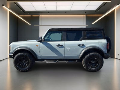 2021 Ford Bronco Base