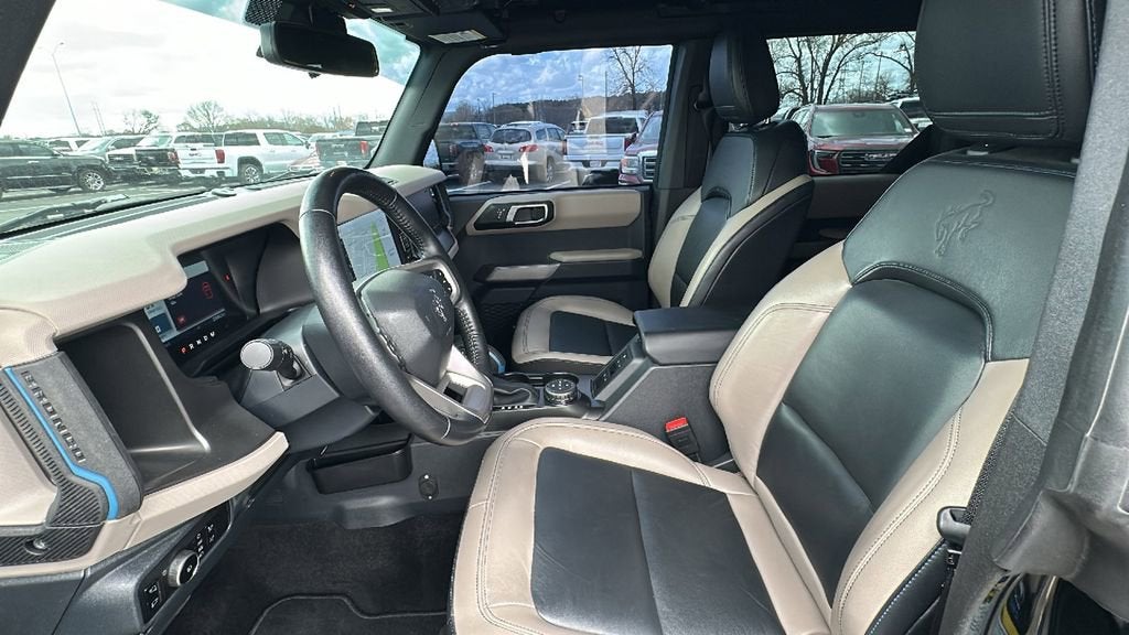 2023 Ford Bronco Base