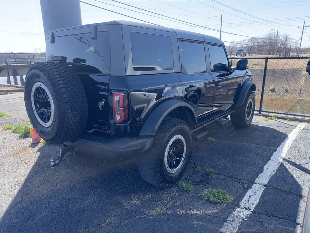 2023 Ford Bronco Base