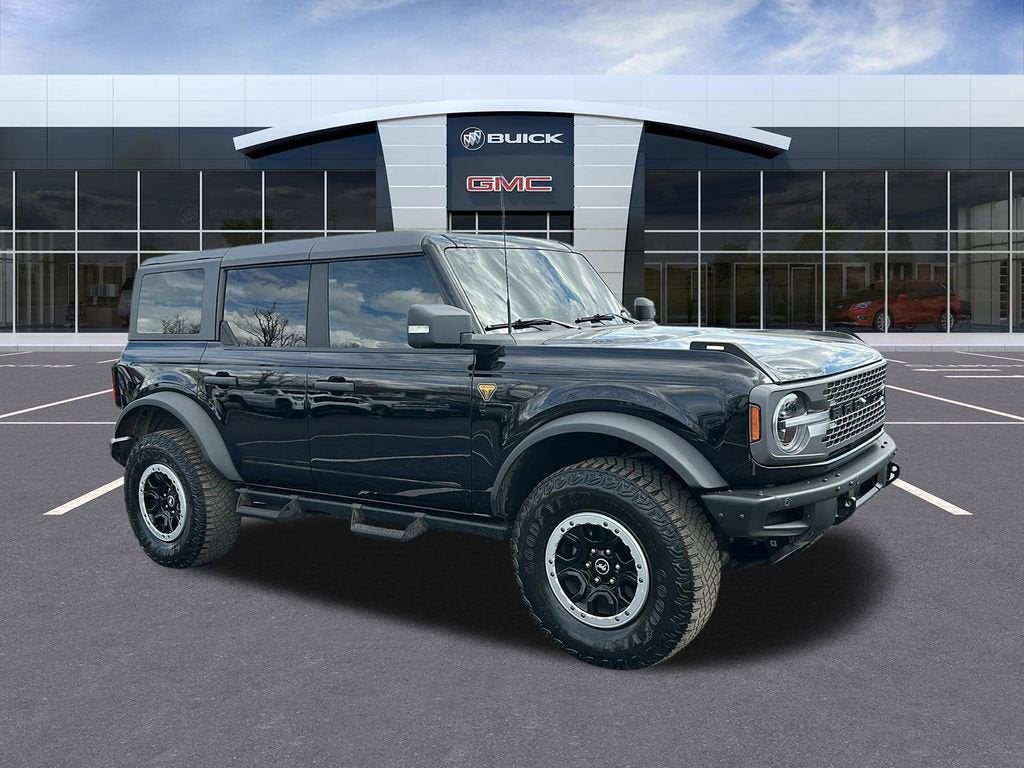 2023 Ford Bronco Base