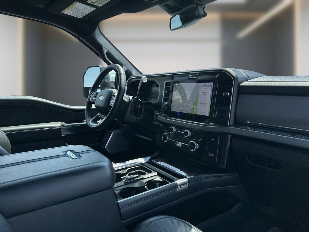 2025 Ford F-350 Platinum