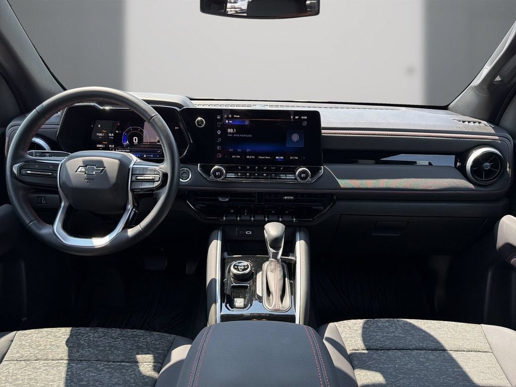 2025 Chevrolet Colorado Z71 - Photo 17