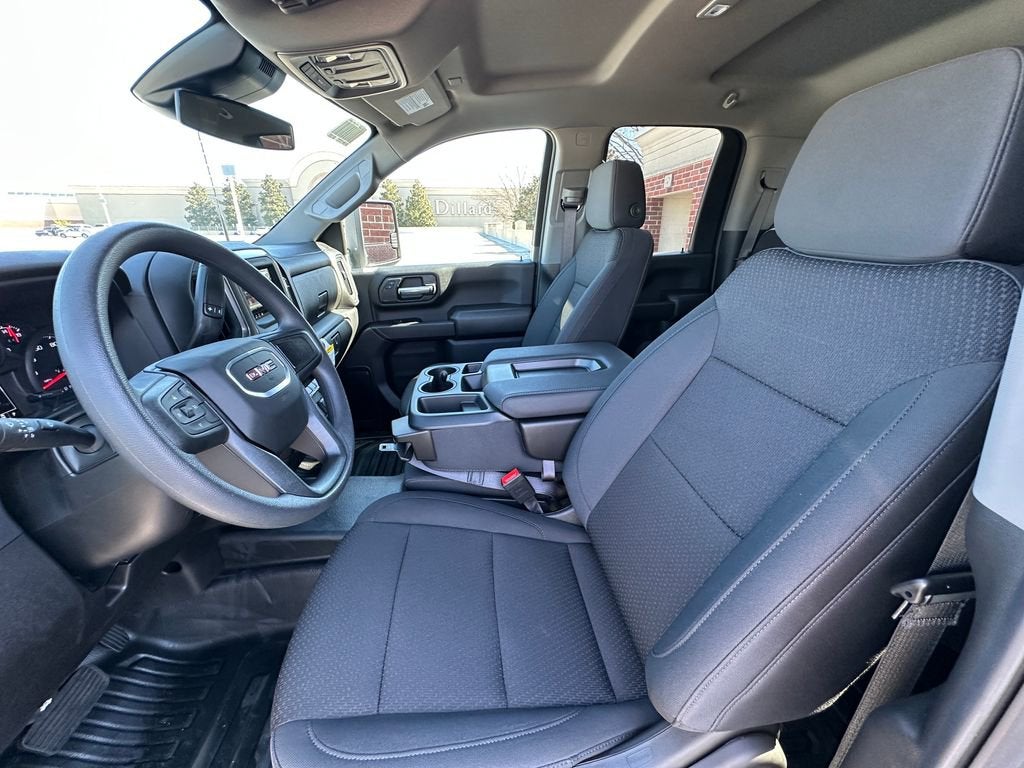 2025 GMC Sierra 2500 HD Pro