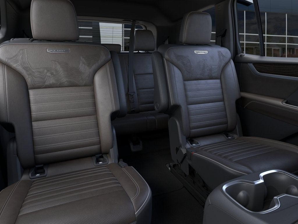 2027 GMC Acadia Denali Ultimate - Photo 18