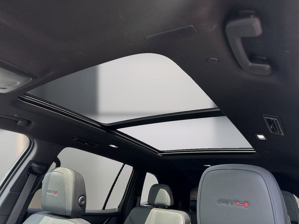 2024 GMC Acadia AT4