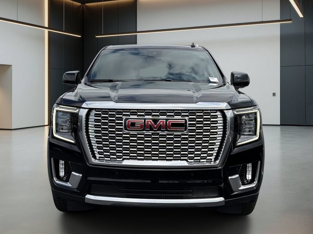 2024 GMC Yukon Denali - Photo 10
