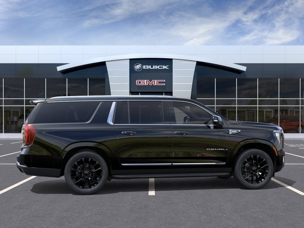 2026 GMC Yukon XL Denali - Photo 6