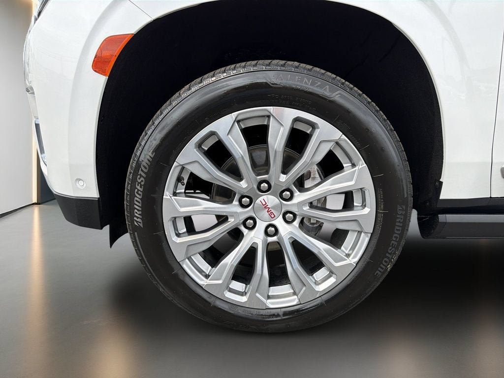 2024 GMC Yukon XL Denali - Photo 10