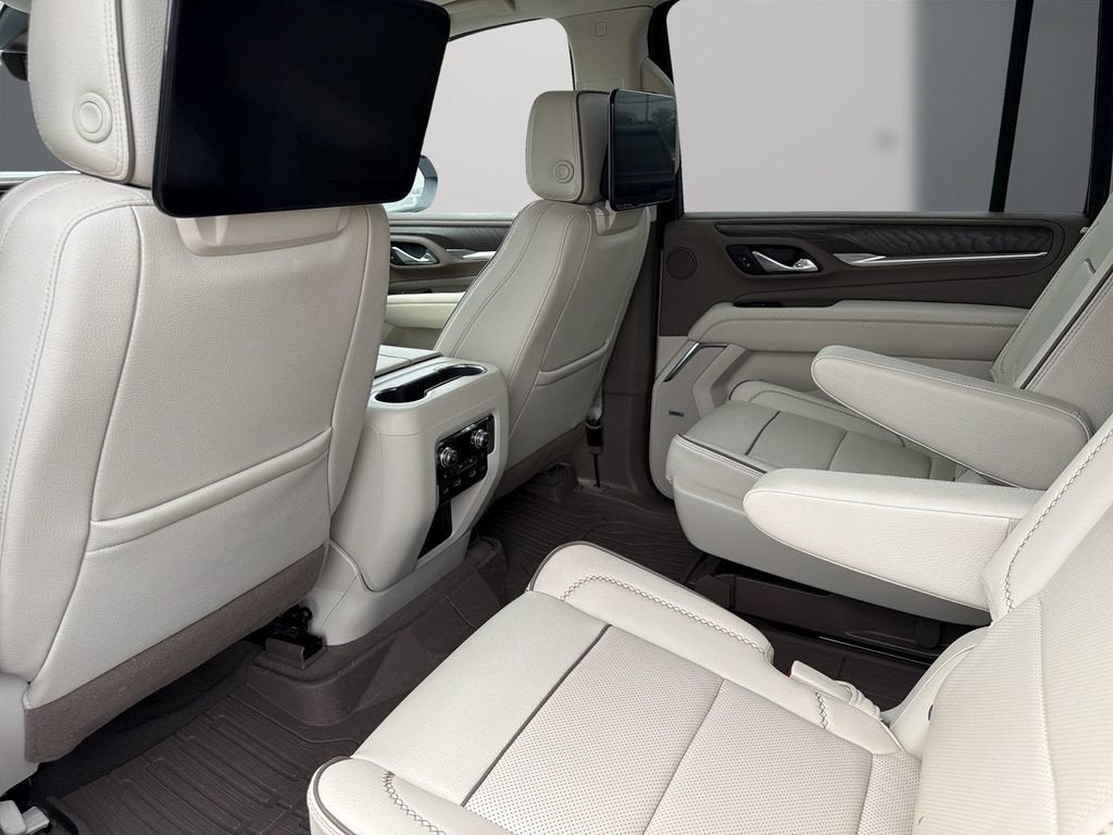 2024 GMC Yukon XL Denali - Photo 15