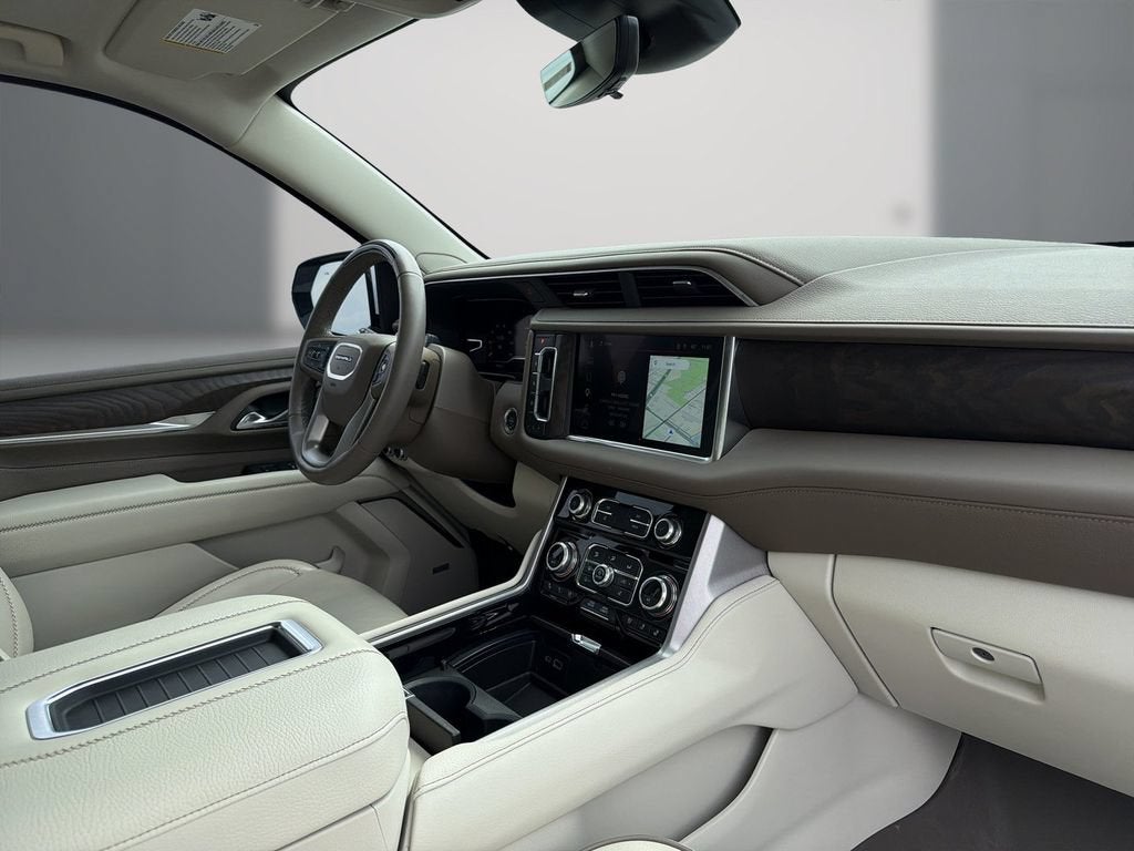 2024 GMC Yukon XL Denali - Photo 16