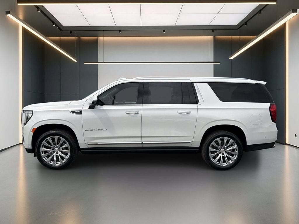 2024 GMC Yukon XL Denali - Photo 2