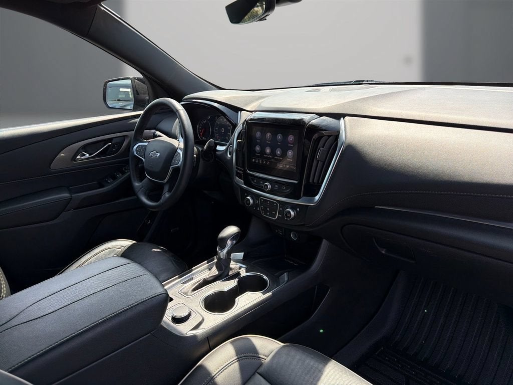 2022 Chevrolet Traverse Premier