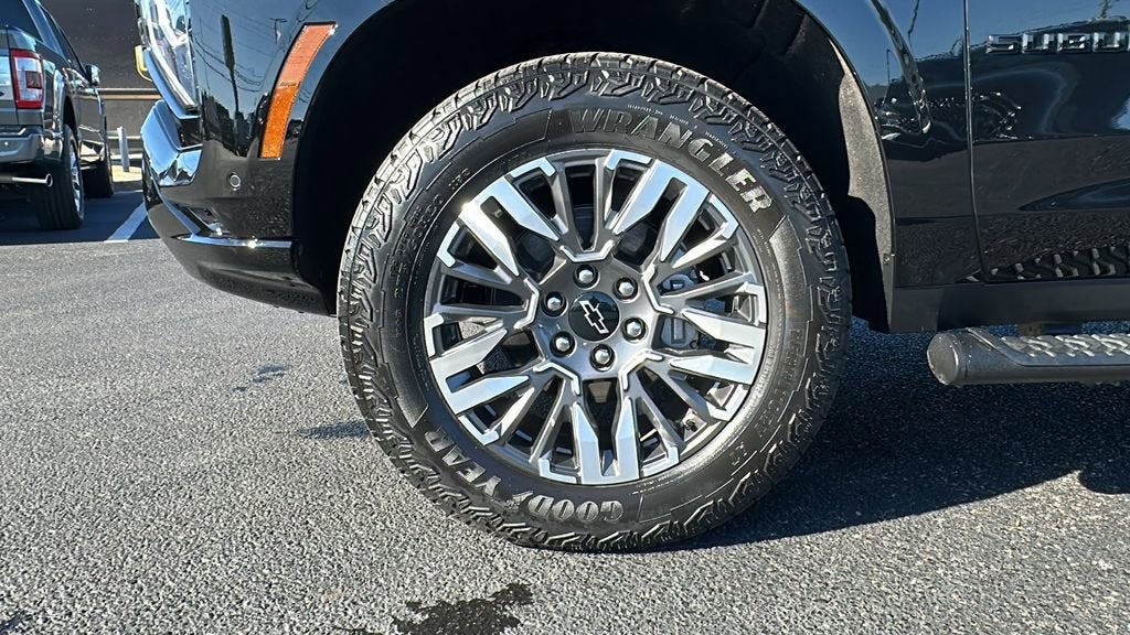 2025 Chevrolet Suburban Z71