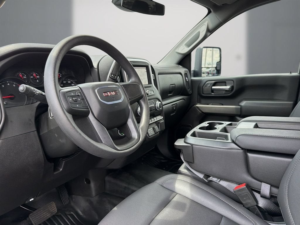 2025 GMC Sierra 2500HD Pro - Photo 16