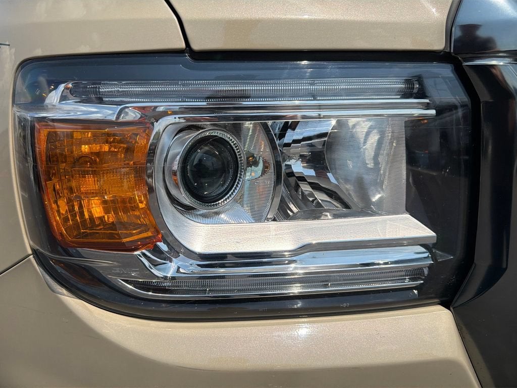 2021 GMC Canyon 4WD AT4 w/Cloth