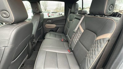 2024 GMC Canyon Denali