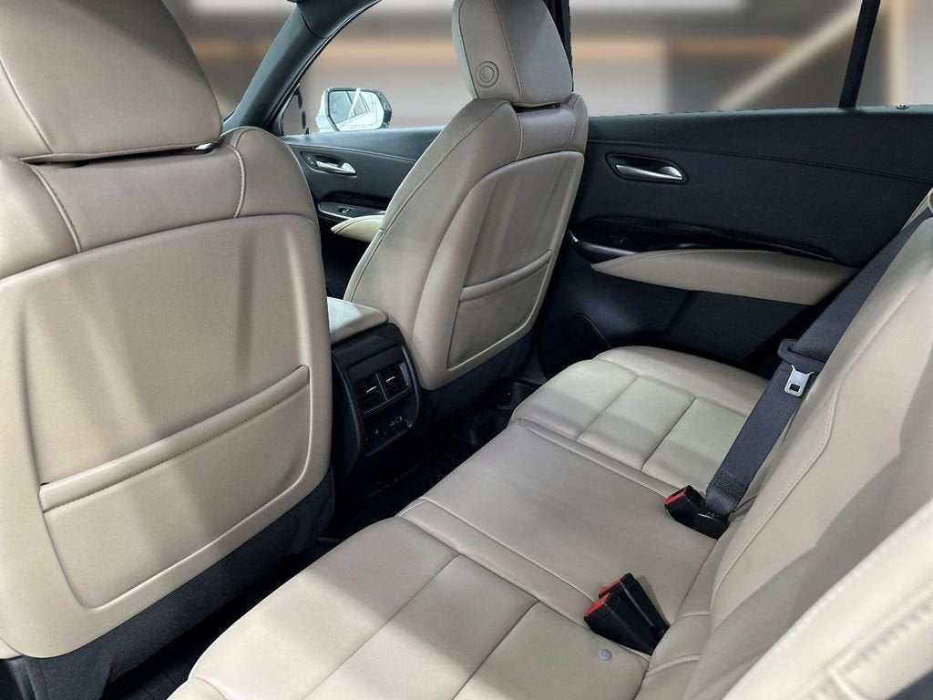 2024 Cadillac XT4 Luxury
