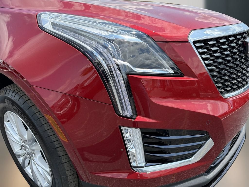 2026 Cadillac XT5 Luxury