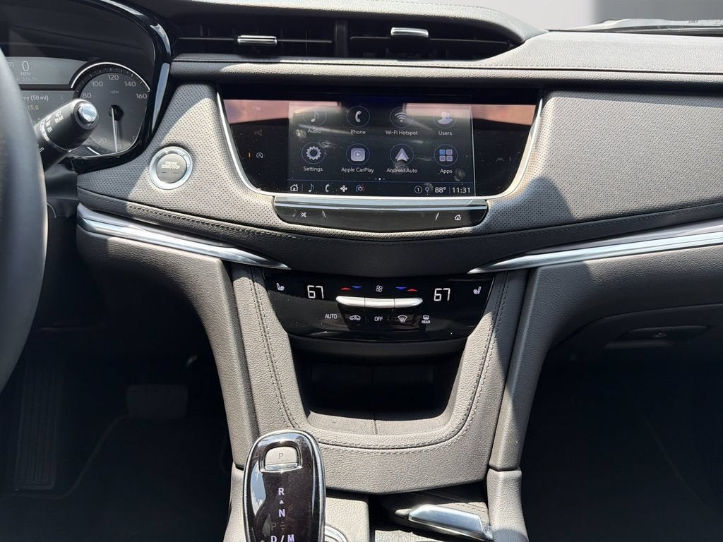 2026 Cadillac XT5 Luxury