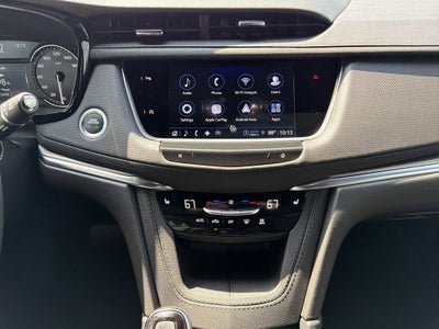 2024 Cadillac XT5 Luxury