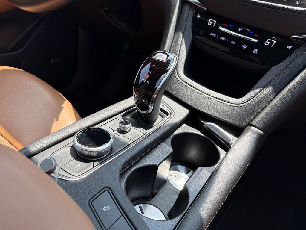 2023 Cadillac XT5 FWD Premium Luxury