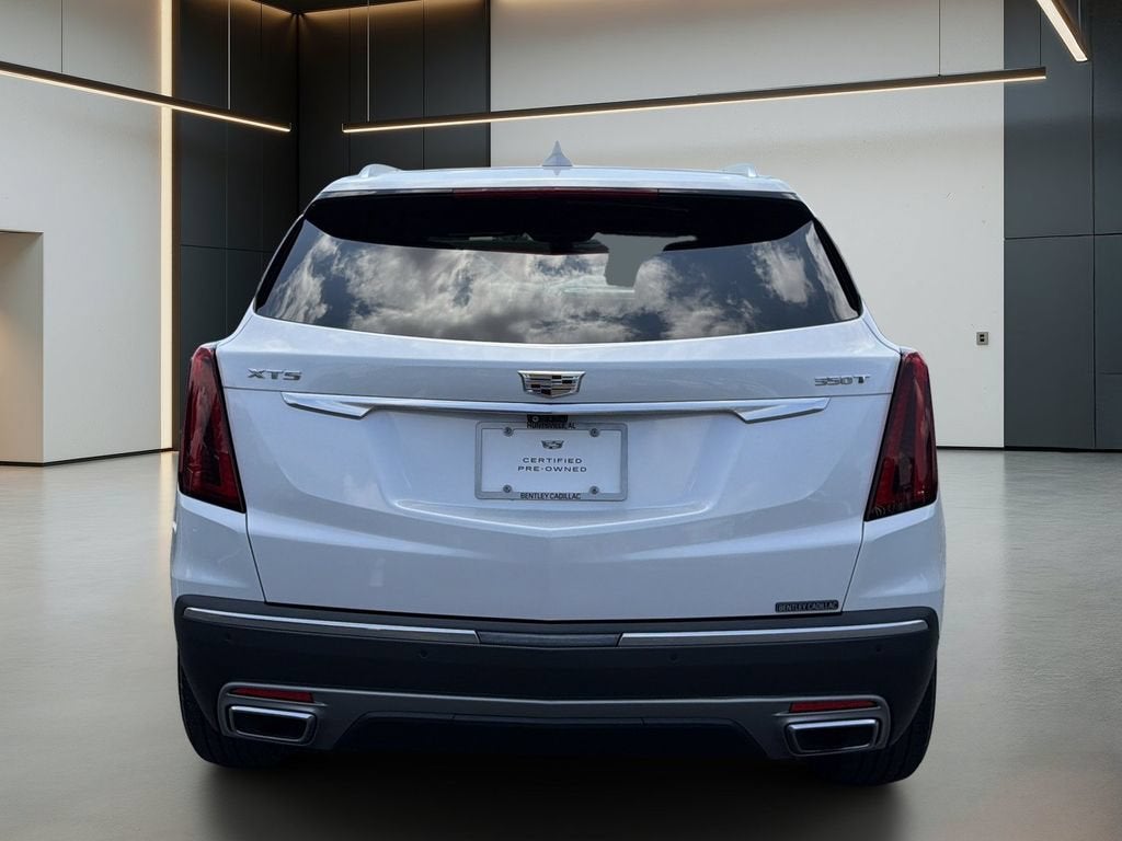 2023 Cadillac XT5 FWD Premium Luxury