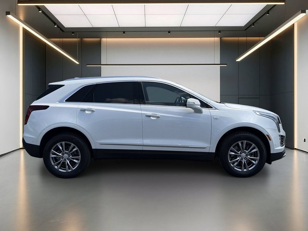 2023 Cadillac XT5 FWD Premium Luxury