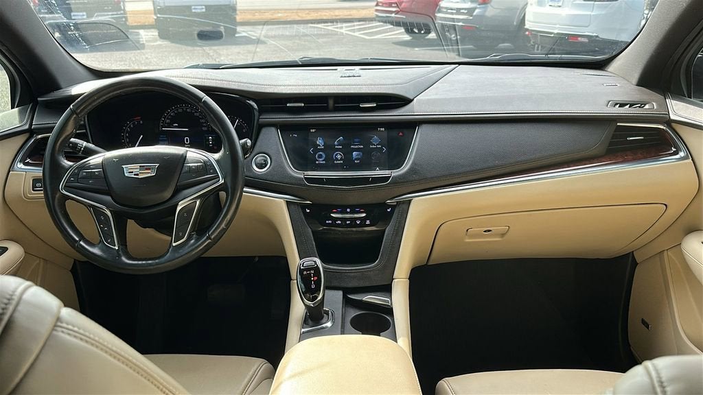 2019 Cadillac XT5 Luxury FWD