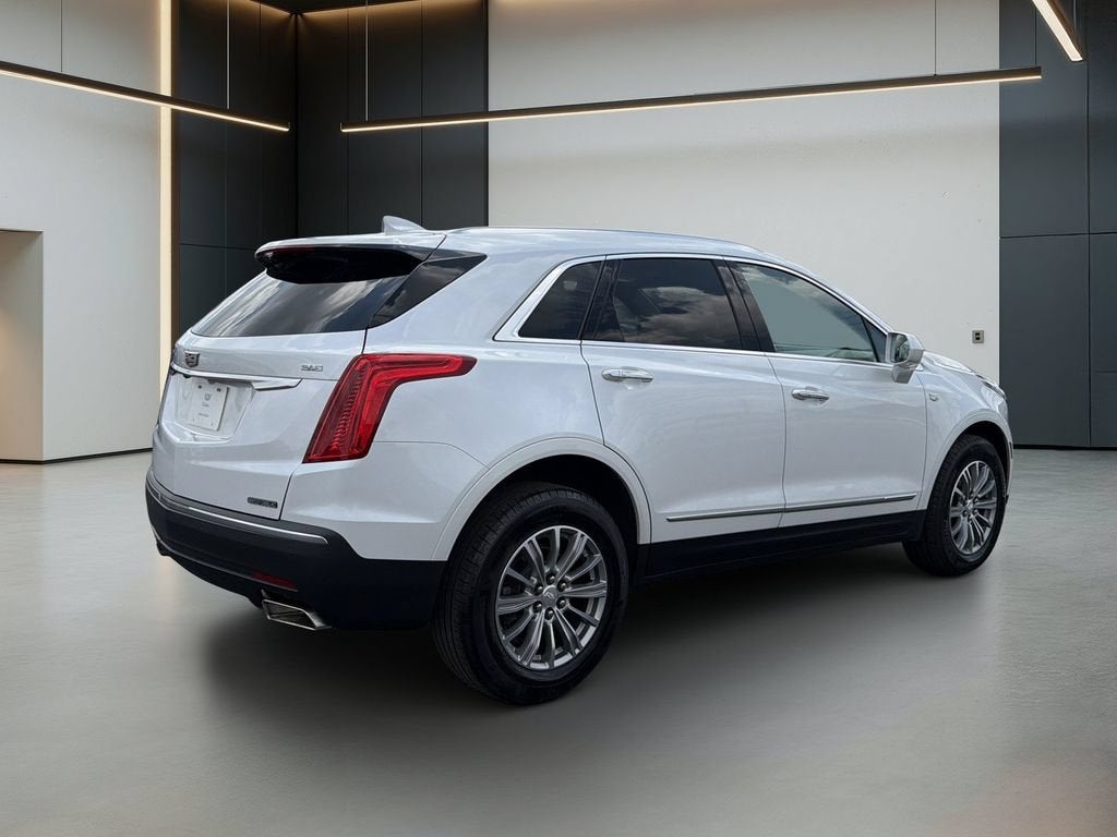 2019 Cadillac XT5 Luxury FWD