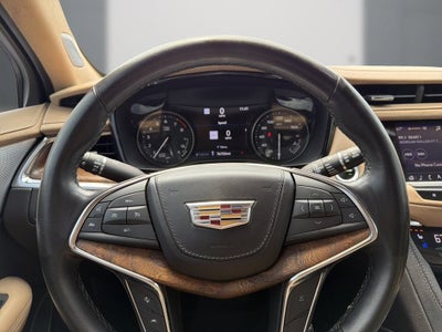 2021 Cadillac XT5 FWD Premium Luxury
