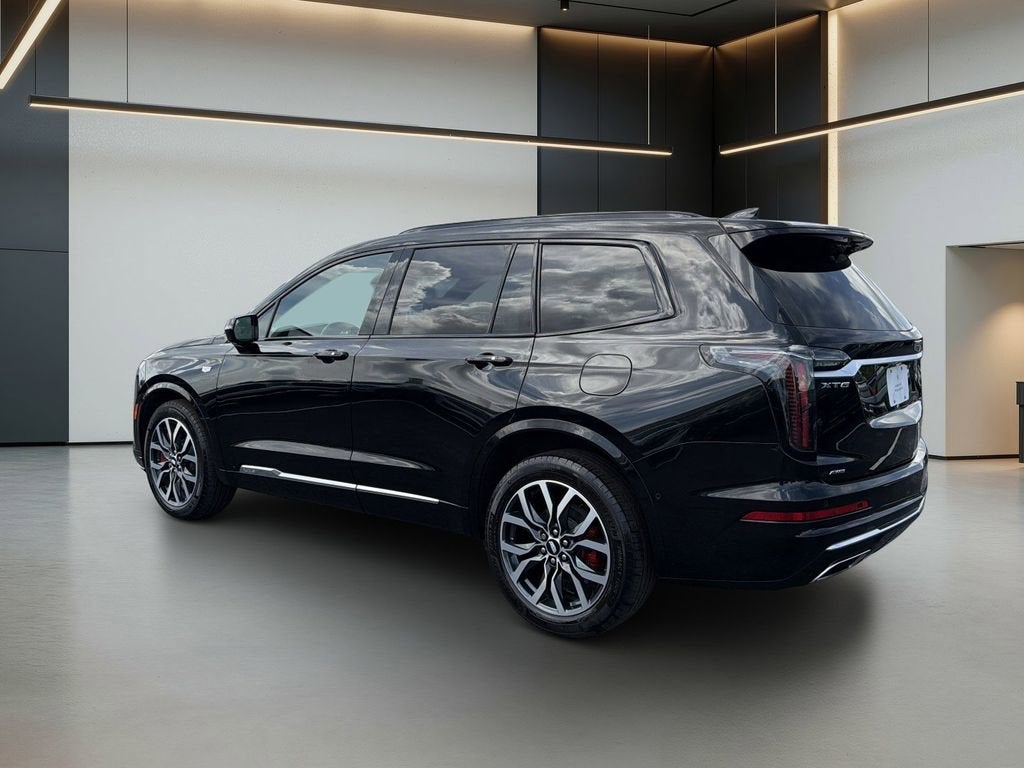 2025 Cadillac XT6 Sport