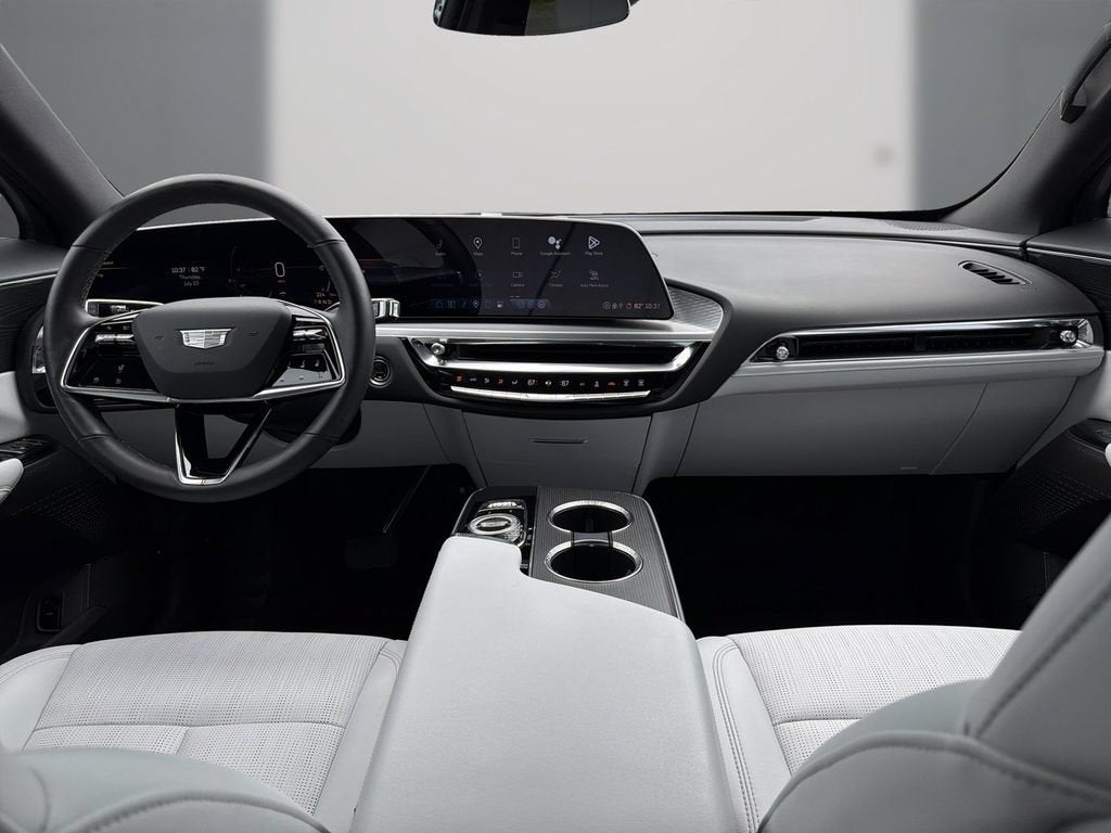 2024 Cadillac LYRIQ Sport 1