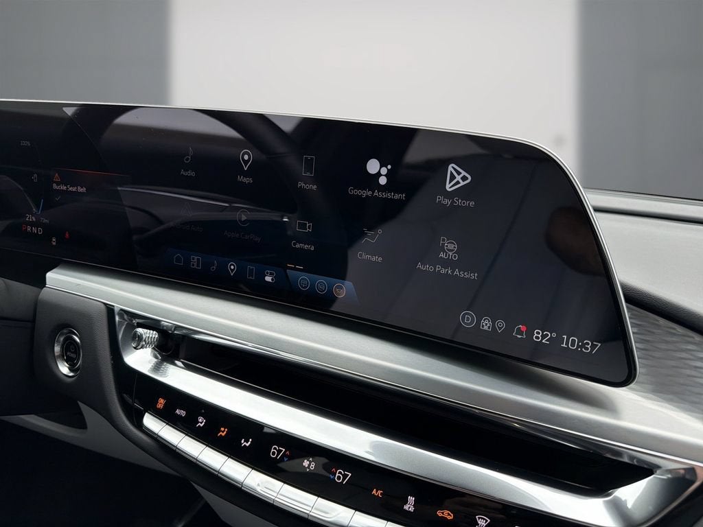 2024 Cadillac LYRIQ Sport 1
