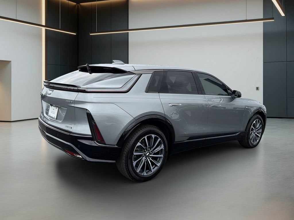 2024 Cadillac LYRIQ Sport 1