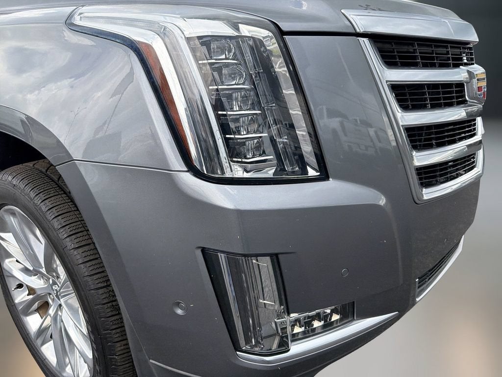 2020 Cadillac Escalade Luxury