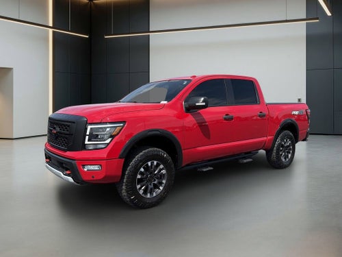 2021 Nissan TITAN Crew Cab PRO-4X 4x4