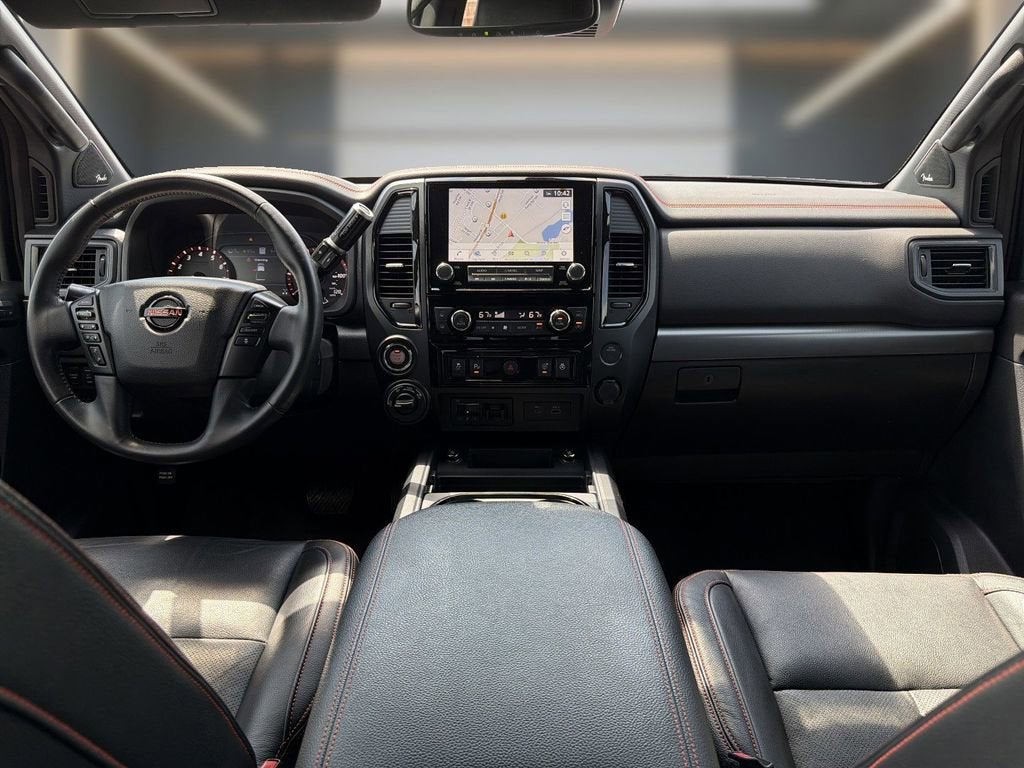 2021 Nissan TITAN Crew Cab PRO-4X 4x4