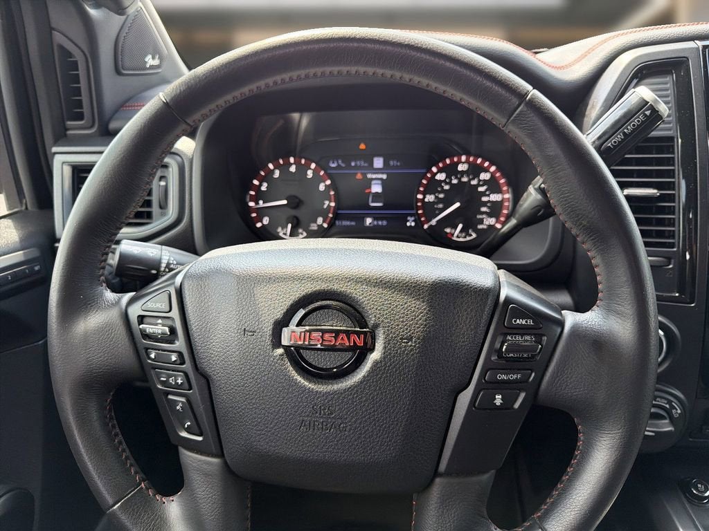 2021 Nissan TITAN Crew Cab PRO-4X 4x4