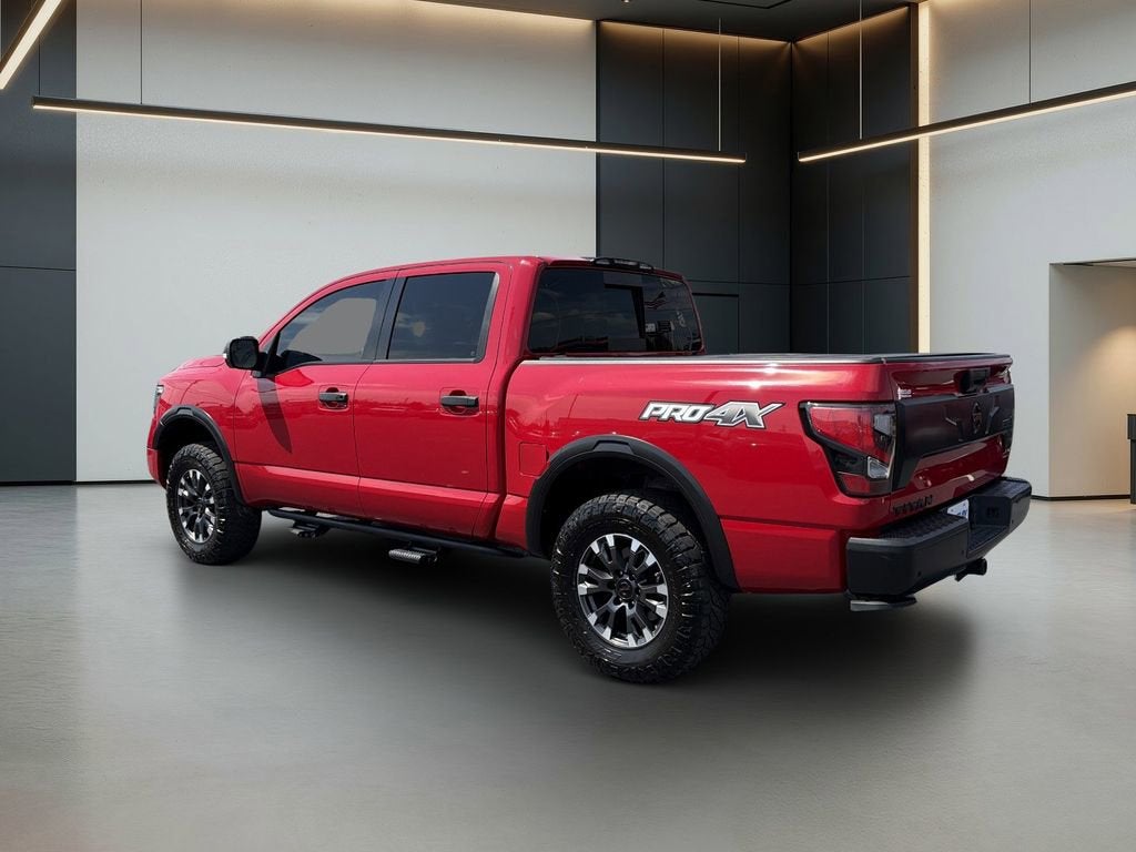 2021 Nissan TITAN Crew Cab PRO-4X 4x4