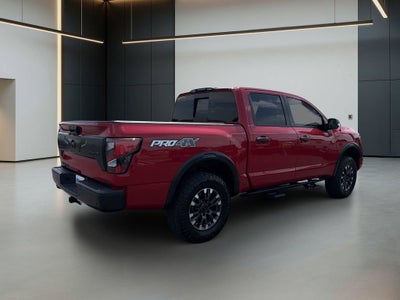 2021 Nissan TITAN Crew Cab PRO-4X 4x4