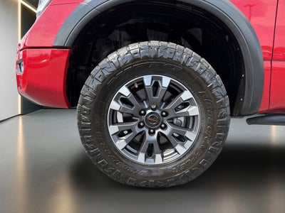 2021 Nissan TITAN Crew Cab PRO-4X 4x4