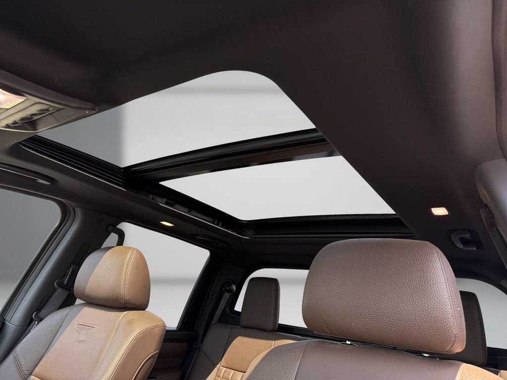 2024 Nissan Titan Platinum Reserve