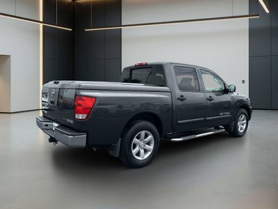 2010 Nissan Titan SE