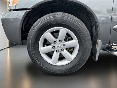 2010 Nissan Titan SE