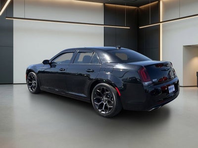 2019 Chrysler 300 Touring