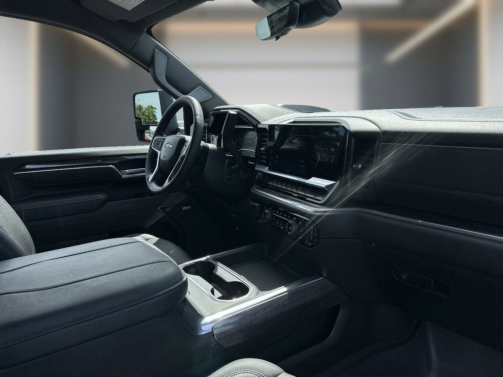 2025 Chevrolet Silverado 3500 HD LTZ